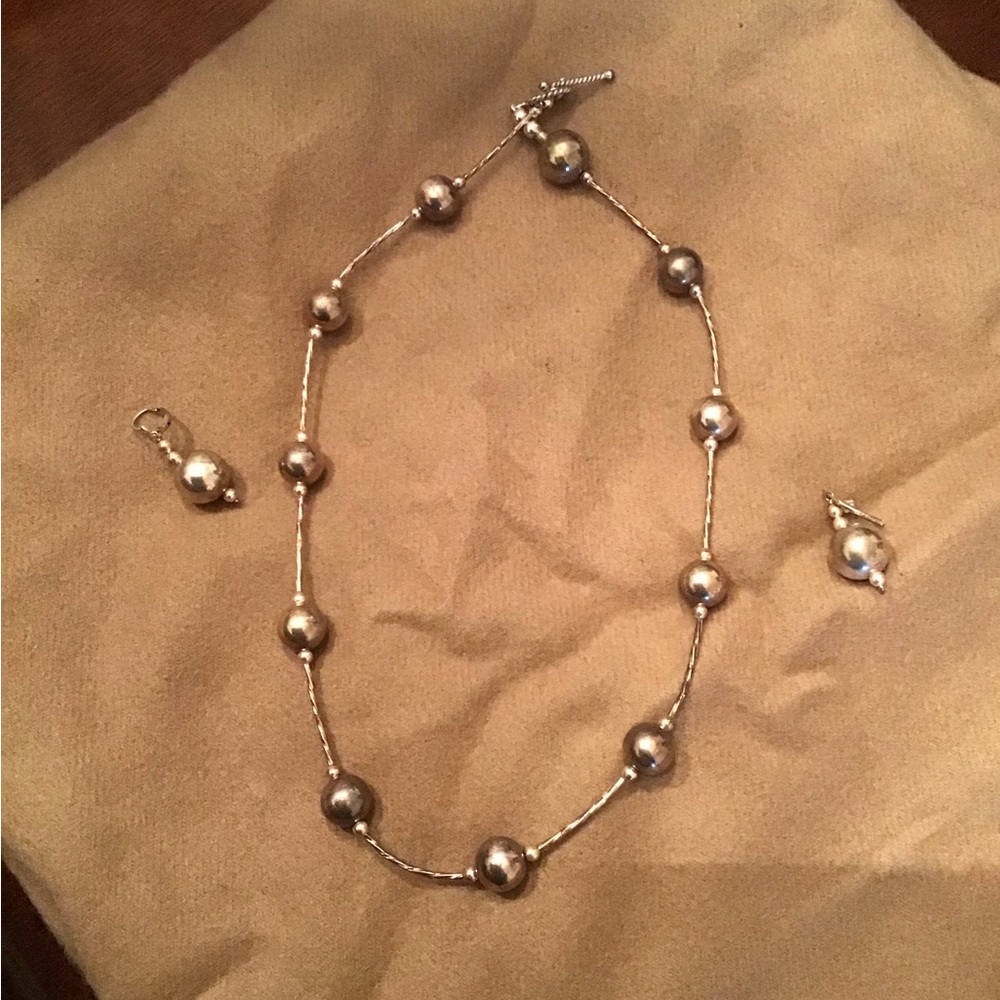 Chic Silver Beaded Necklace and Earring Set